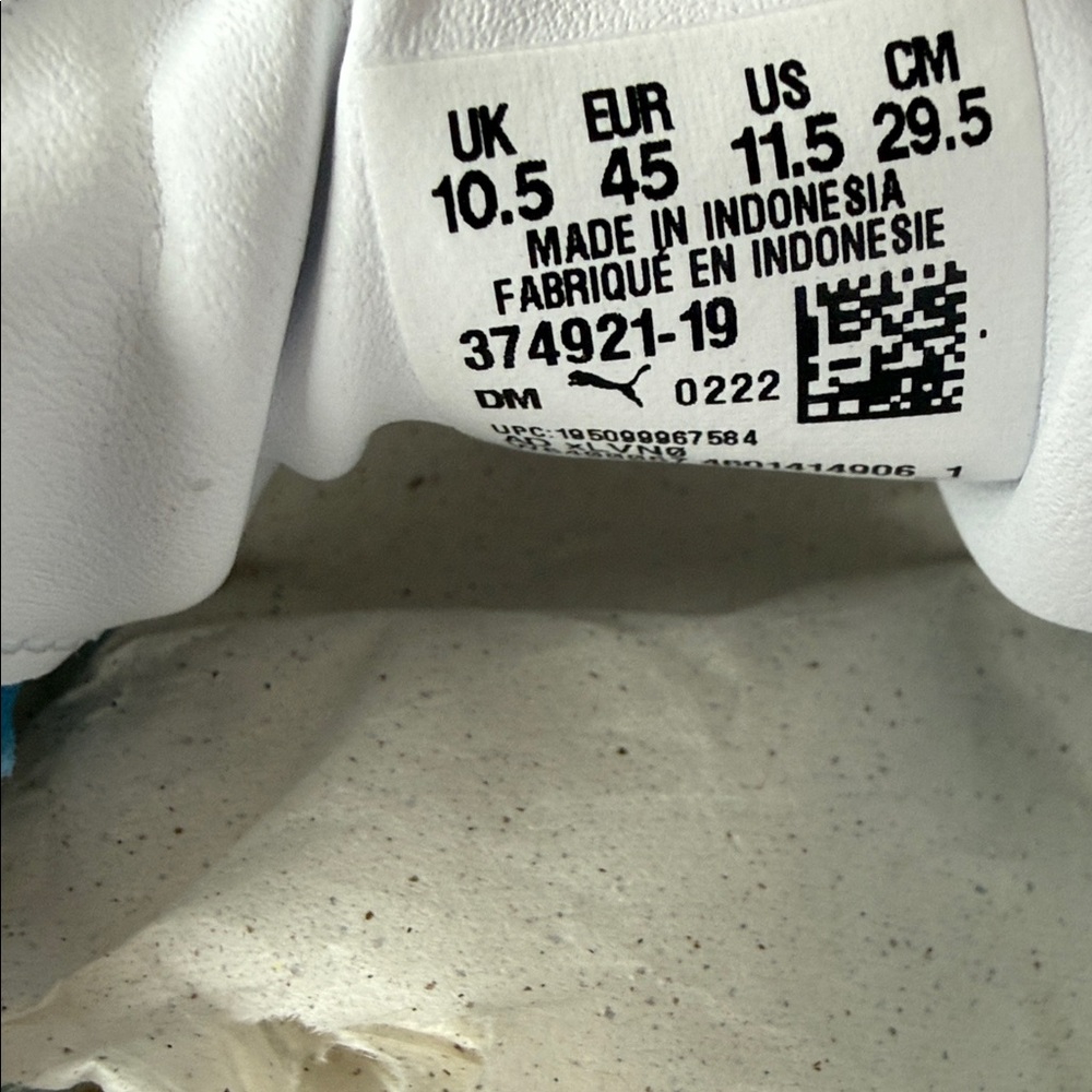 Puma Vallarta Suede Blue Sneakers with White Accents - Picture 5 of 5